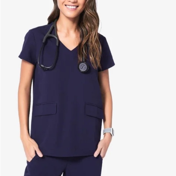 Figs Dolores Flap Pocket Scrub Top in dark blue size XXS - Picture 2 of 6